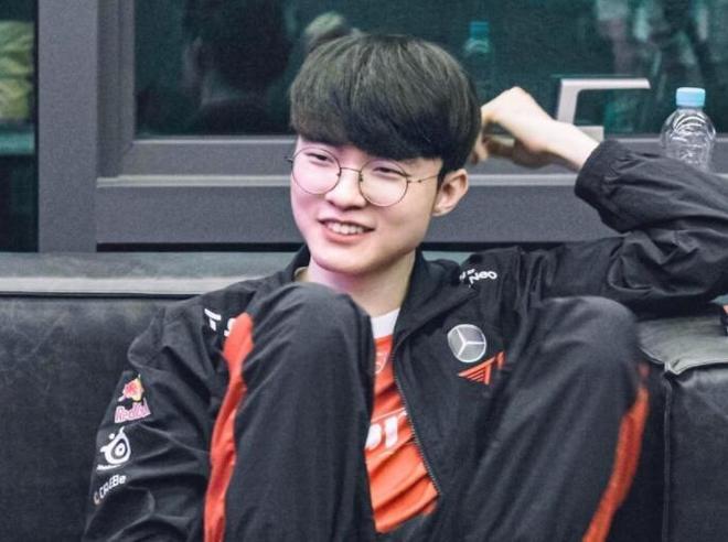 决战到天亮，FaZe 3-2 Navi拿下CSGO IEM科隆冠军
