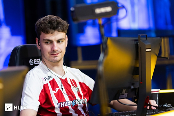 FURIA Esports 在 IEM 成都 2025 中轻松击败 The MongolZ