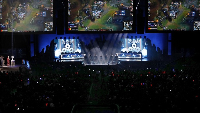 传闻： Poby 和 Oscarinin 将被 Fnatic 替换，NAVI 将重心转向 Czajek